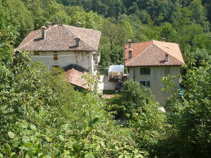 Agriturismo Cascina Gervasoni San Giovanni Bianco Exterior foto